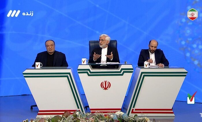 ببینید | توضیح جلیلی درباره درآمد از تنگه هرمز: نیاز نیست به صورت نظامی ببندیم!