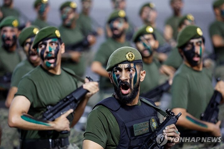 تصاویر جالب رژه نیروهای نظامی در عربستان را ببینید!