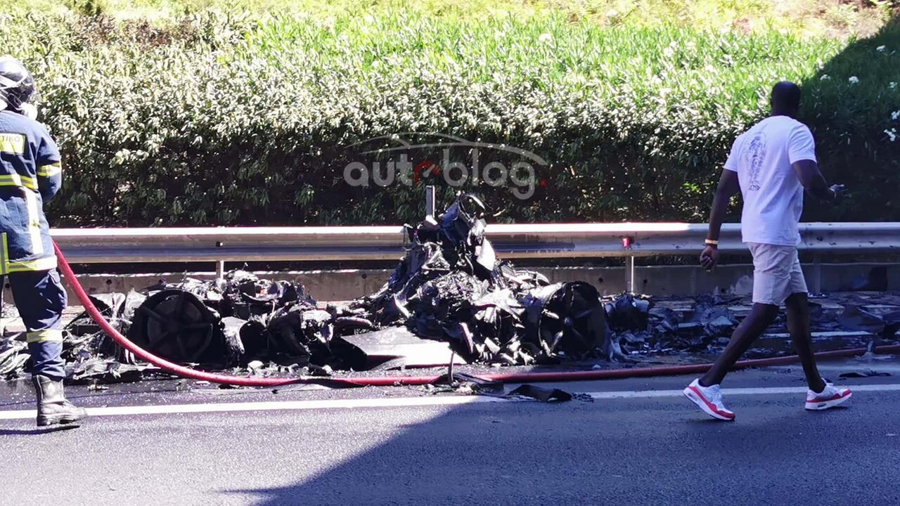 کونیخزگ ۳ میلیون دلاری خودبهخود آتش گرفت / ابرخودروساز سوئدی هشدار داد