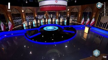 چرخش صندلی شماره «یک» بین قالیباف، پورمحمدی و قاضی زاده /«صندلیِ ششم» آخرین مناظره به پزشکیان رسید /زاکانی و جلیلی همنشین شدند چرخش صندلی شماره «یک» بین قالیباف، پورمحمدی و قاضی زاده /«صندلیِ ششم» آخرین مناظره به پزشکیان رسید /زاکانی و جلیلی همنشین شدند