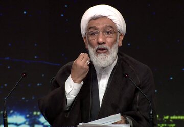 طوفان انتقادات پورمحمدی/ نگاه به درآمد بالای چند پزشک نکنید اوضاع خوب نیست