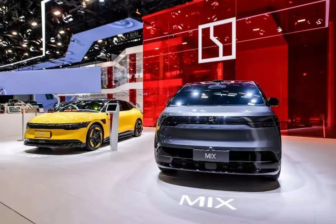 سرمایهگذاری «۱۳هزار همتی» چین روی خودروهای برقی / ۶۳ برابر زیان انباشته خودروسازان ایرانی!