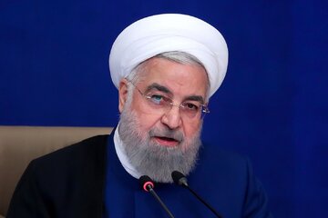 روحانی: برای احیای برجام، یک امضا مانده بود، یک امضا کردن سه سال وقت میخواست؟ / با مصوبهتان مانع احیای برجام شدید / پوتین گفت از هوشمندی شما متعجبم