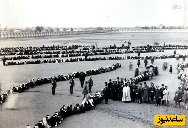 عکس | صف طولانی زنان برای دیده و پسندیده شدن در حرمسرا توسط ناصرالدین شاه