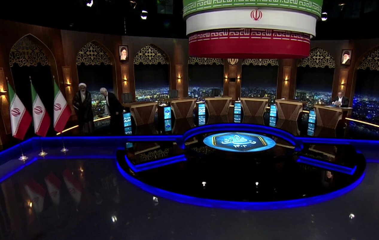 تصاویری از گپ و گفت سعید جلیلی و پورمحمدی بعد از مناظره پر از جدل