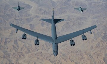 مشکل بزرگ بمبافکن B-۵۲ فاش شد مشکل بزرگ بمبافکن B-۵۲ فاش شد