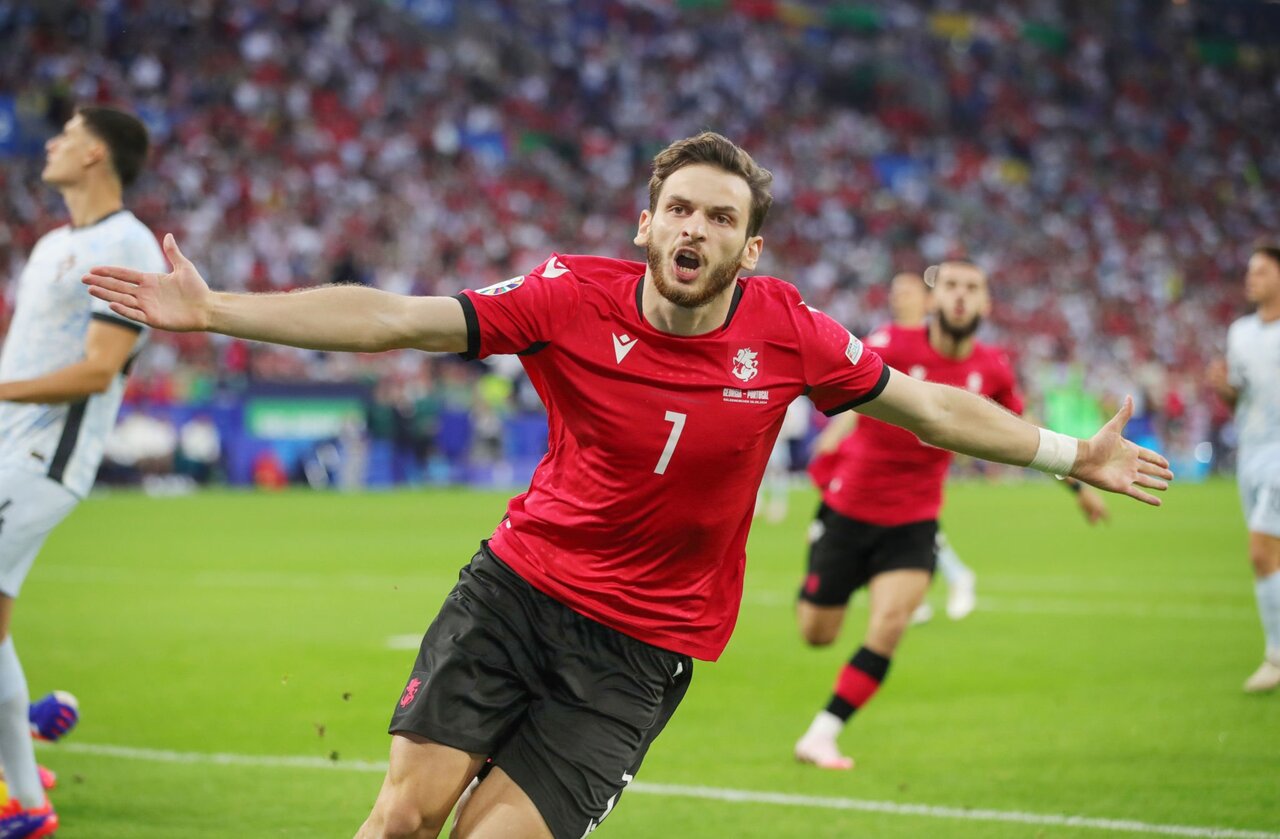 جواهرات و ساعتهای گرانقیمت قهرمان اروپا به سرقت رفت! جواهرات و ساعتهای گرانقیمت قهرمان اروپا به سرقت رفت!