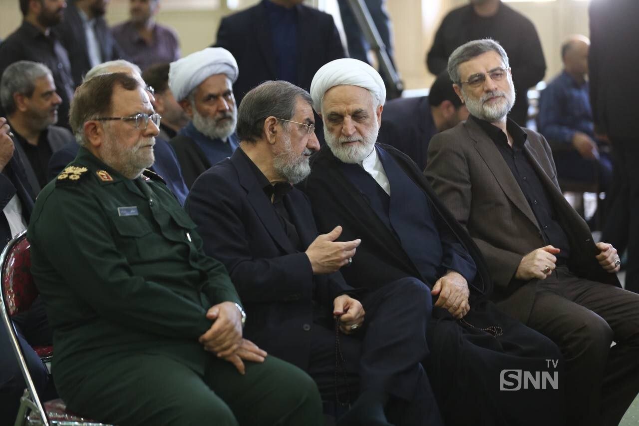 عکس | اولین تصویر از  قاضی‌زاده هاشمی بعد از انصراف از انتخابات در کنار سردار سپاه و محسن رضایی