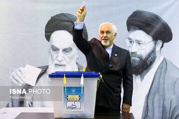 انتخابات چهاردهمین دوره ریاست‌جمهوری در تهران - ۱