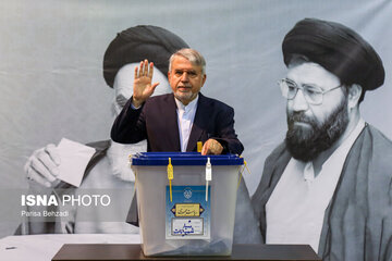 انتخابات چهاردهمین دوره ریاست‌جمهوری در تهران - ۱