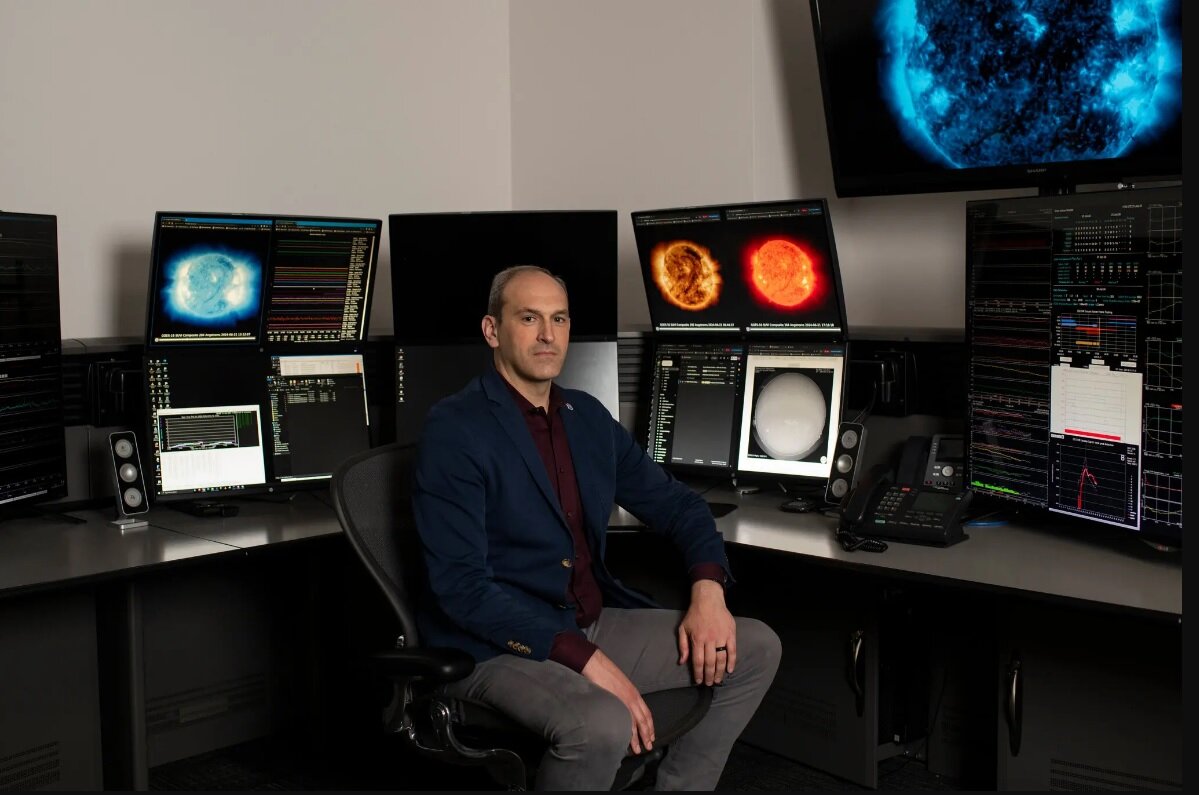 نگهبان زمین، شبها خورشید را رصد میکند! / او متخصص آبوهوای فضایی است