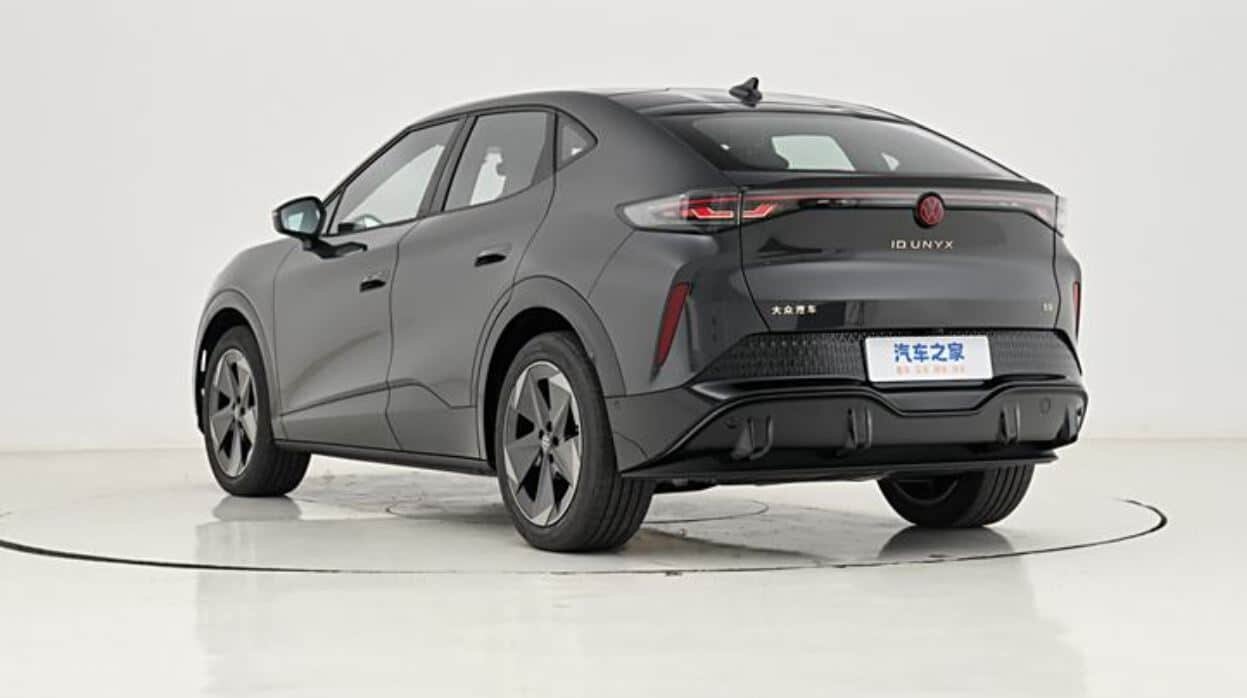 همکاری فولکس واگن و شریک کرمانموتور به تولید این شاسیبلند جذاب انجامید /عکس