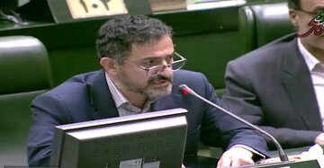 افشاگری عضو کمیسیون امنیت ملی از پرخاشگری حمید رسایی / از هوچی گری فالووربازان نهراسید