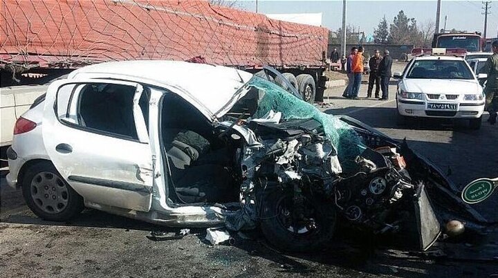 ببینید | تصادف شدید خودروی لاماری با پژو ۲۰۶ در کمربندی چالوس