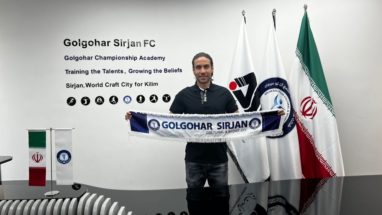 عکس | گزینه پرسپولیس با گلگهر تمدید کرد