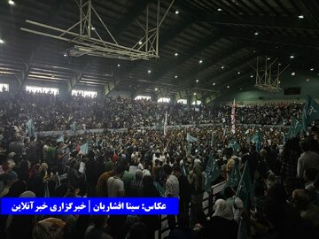 استقبال باورنکردنی ارومیه‌ای‌ها از پزشکیان / پیام مهمی آذربایجانی‌ها به انتخابات