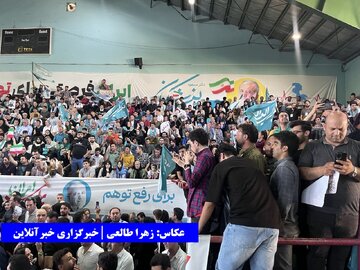 استقبال باورنکردنی ارومیه‌ای‌ها از پزشکیان / پیام مهمی آذربایجانی‌ها به انتخابات