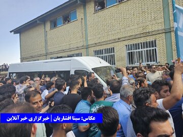 استقبال باورنکردنی ارومیه‌ای‌ها از پزشکیان / پیام مهمی آذربایجانی‌ها به انتخابات