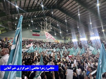 استقبال باورنکردنی ارومیه‌ای‌ها از پزشکیان / پیام مهمی آذربایجانی‌ها به انتخابات