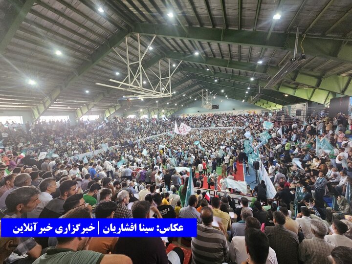استقبال باورنکردنی ارومیه‌ای‌ها از پزشکیان / پیام مهمی آذربایجانی‌ها به انتخابات