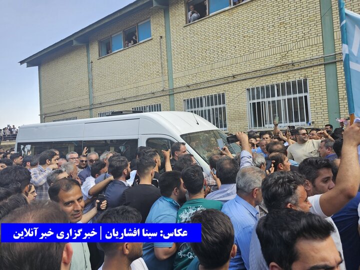 استقبال باورنکردنی ارومیه‌ای‌ها از پزشکیان / پیام مهمی آذربایجانی‌ها به انتخابات