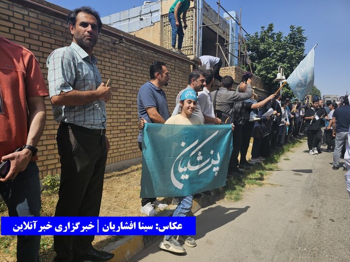 استقبال باورنکردنی ارومیه‌ای‌ها از پزشکیان / پیام مهمی آذربایجانی‌ها به انتخابات