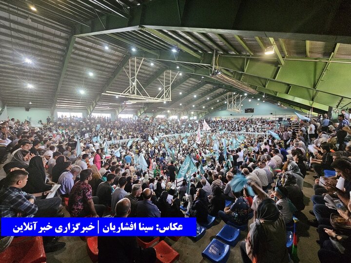 استقبال باورنکردنی ارومیه‌ای‌ها از پزشکیان / پیام مهمی آذربایجانی‌ها به انتخابات