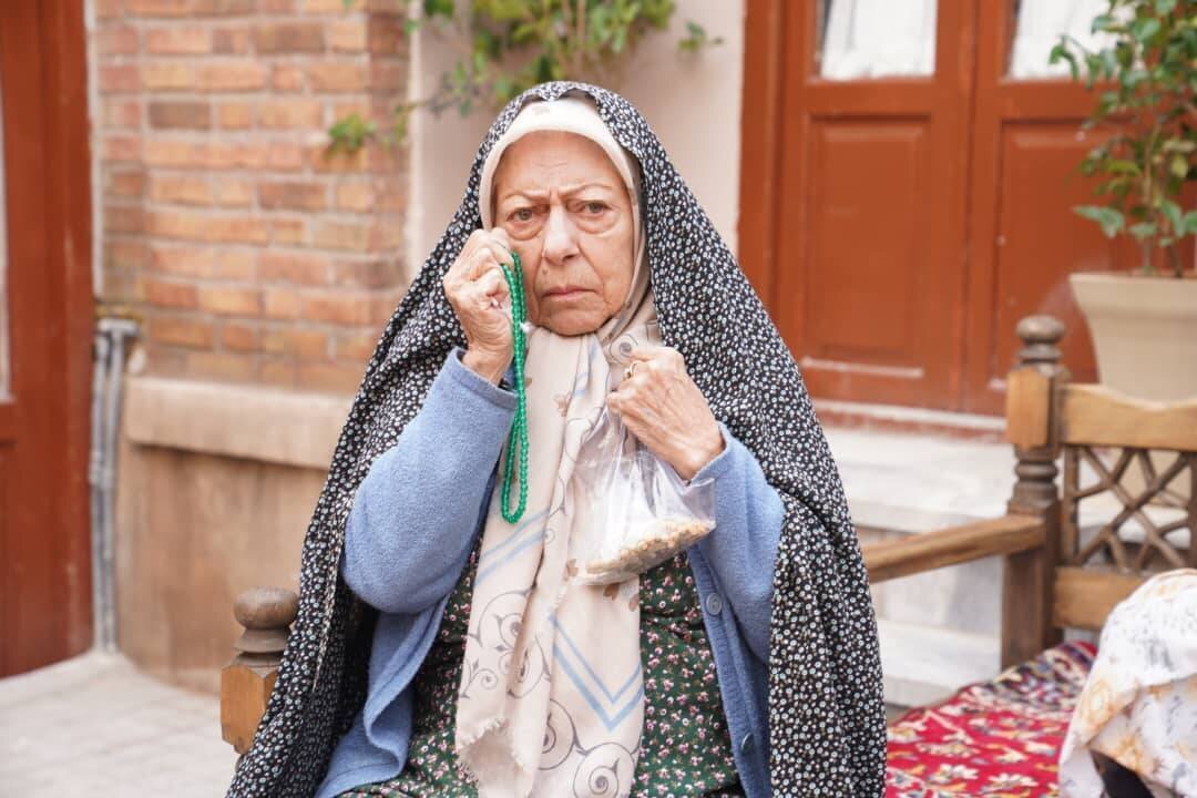 تازه ترین تصویر ثریا قاسمی در یک سریال کمدی جدید