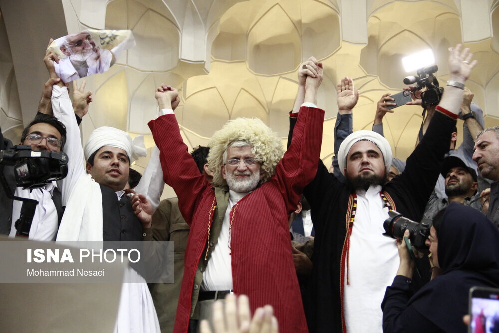 عکس هایی از سعید جلیلی با لباس کردی، لری و ترکمن