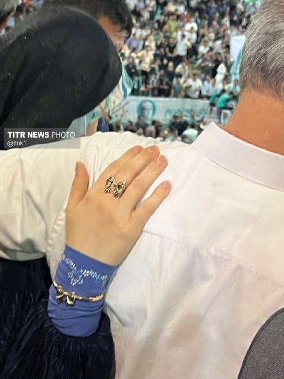 تصویری خاص از پزشکیان در ارومیه