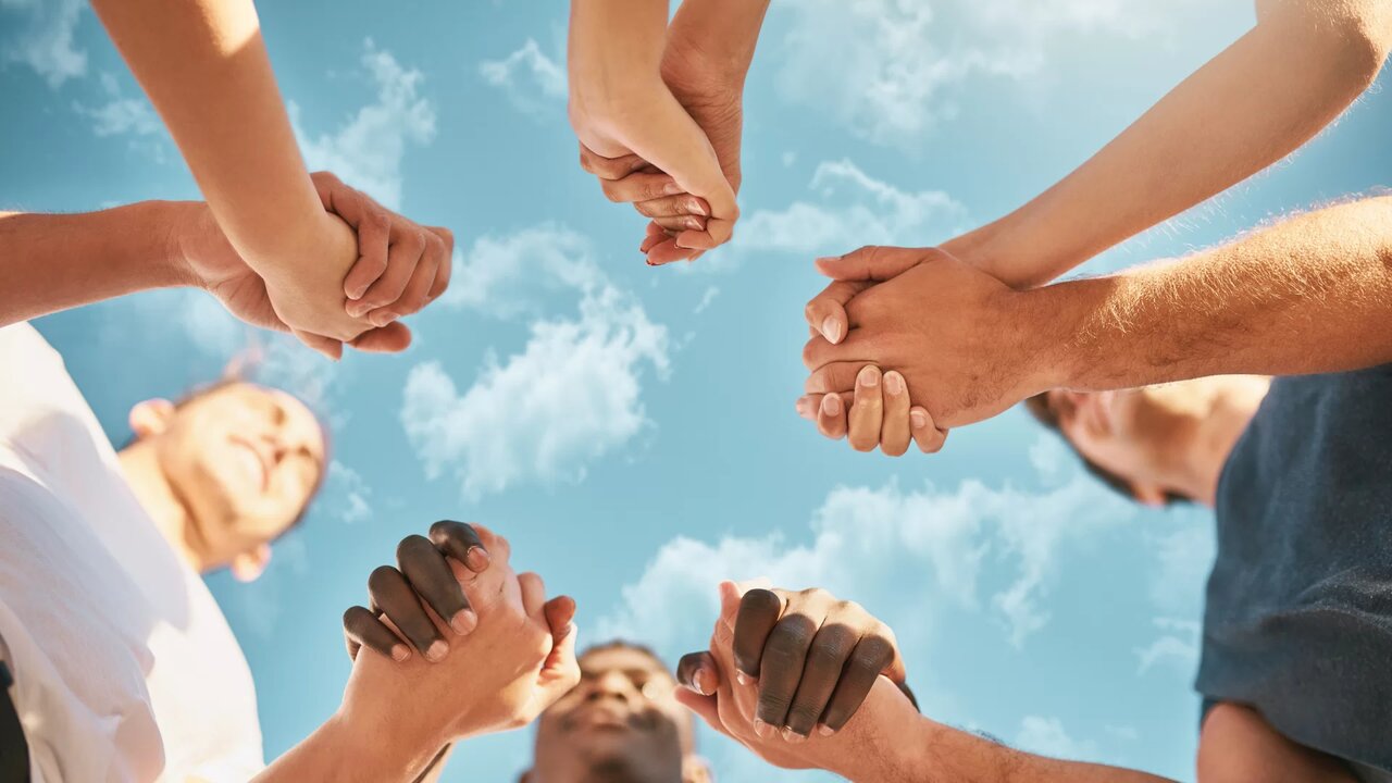 اپیدمی «تنهایی مردانه»؛ چرا مردان بیشتر از زنان احساس انزوا میکنند؟