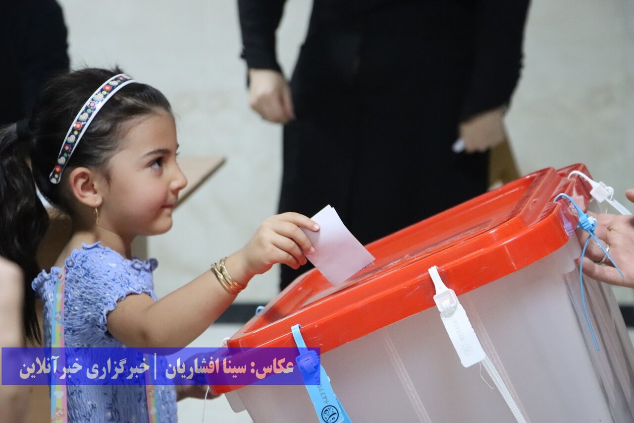 بازگشت شکوه انتخاباتی به ایران از آذربایجان‌غربی + تصاویر