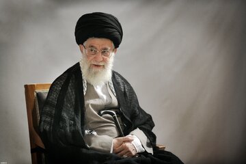 Supreme Leader meets winner and runner up of Iran presidential race