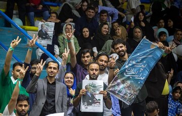 مردمی بودن؛ رمز موفقیت دکتر پزشکیان