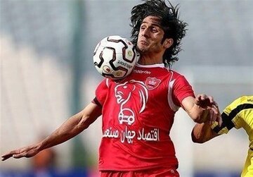 عکس | مهاجم سابق پرسپولیس از فوتبال خداحافظی کرد عکس | مهاجم سابق پرسپولیس از فوتبال خداحافظی کرد