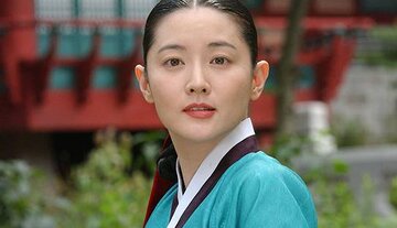 عکس | تصویری جالب از یانگوم ۲۱ سال پس از جواهری در قصر!