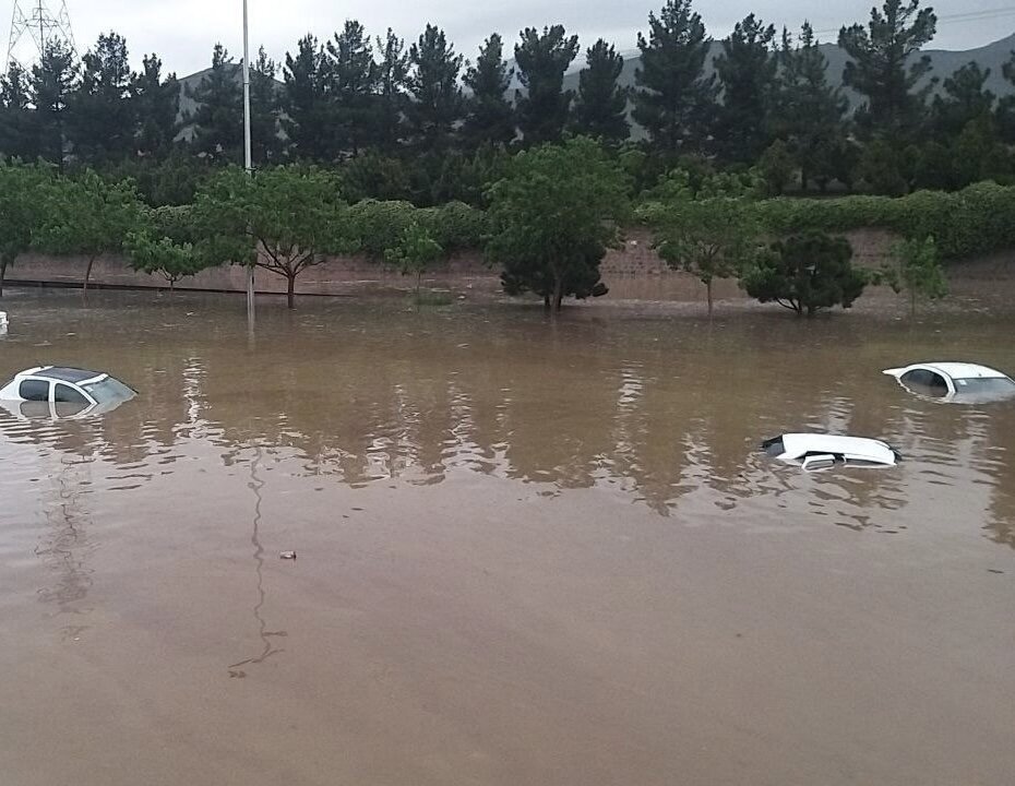 ببینید | وحشت مردم در لحظه رسیدن سیل به روستای آل مشهد