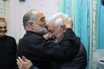 عکسی از سعید جلیلی در کنار آقای مداح /او برای عزاداری کجا رفت؟ عکسی از سعید جلیلی در کنار آقای مداح /او برای عزاداری کجا رفت؟