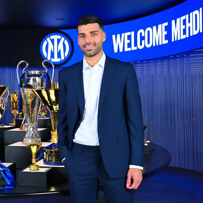 عکس | مهدی طارمی در موزه افتخارات اینتر