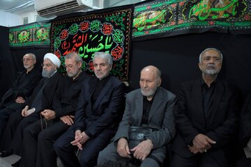برگزاری آخرین روز مراسم عزاداری حضرت عبدالله الحسین(ع) در دفتر روحانی