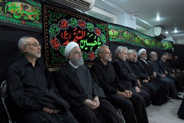 برگزاری آخرین روز مراسم عزاداری حضرت عبدالله الحسین(ع) در دفتر روحانی