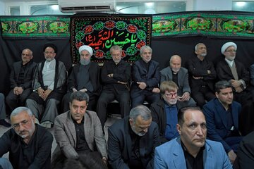 برگزاری آخرین روز مراسم عزاداری حضرت عبدالله الحسین(ع) در دفتر روحانی