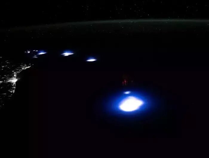 پدیده اسپیریت سرخ پدیده اسپیریت سرخ