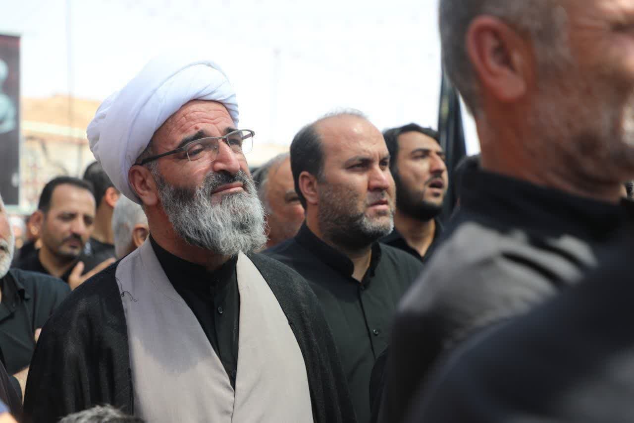 "نخلگردانی" تکیه جهادیه سمنان در روز تاسوعا