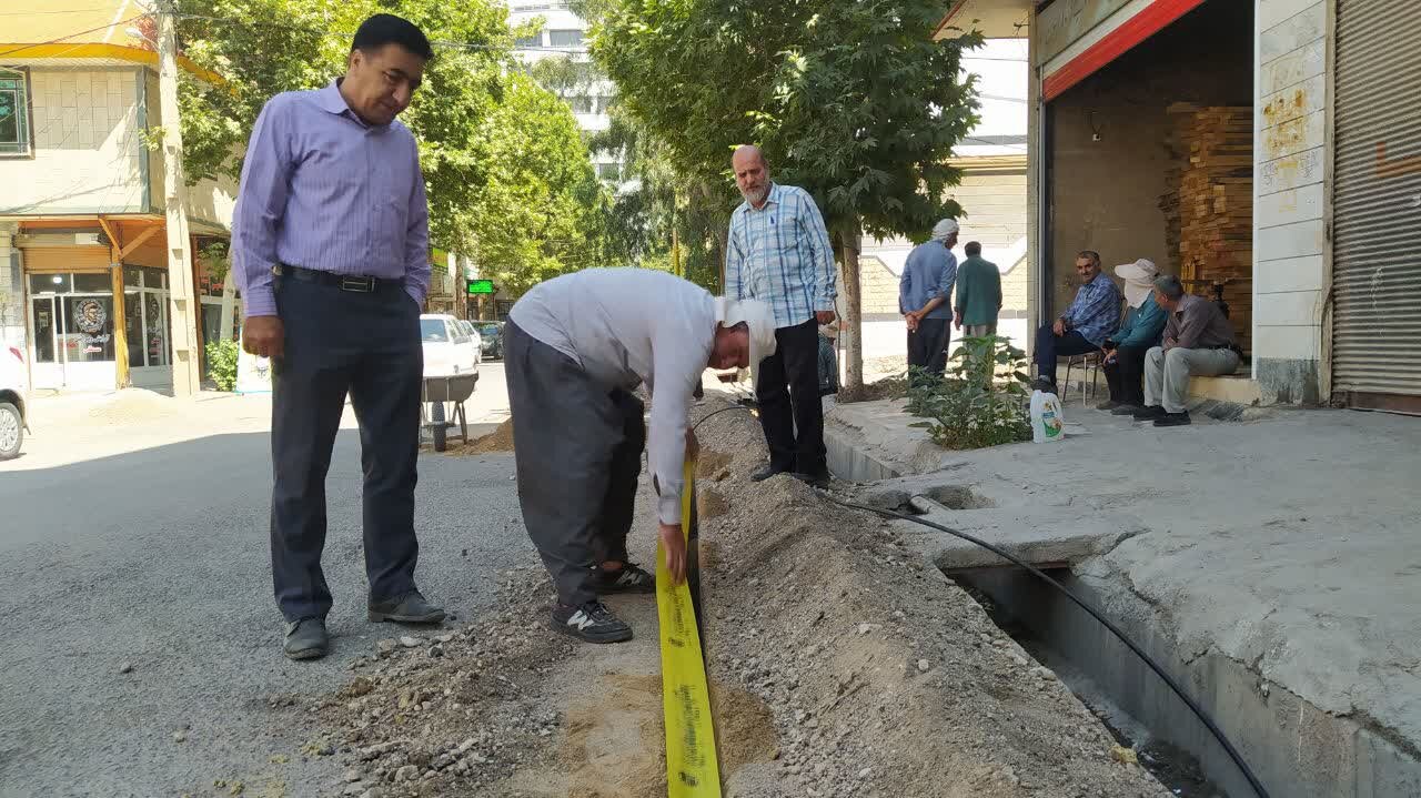 آغاز عملیات اجرایی پروژه توسعه FTTH در خیابان بوعلی خرم آباد