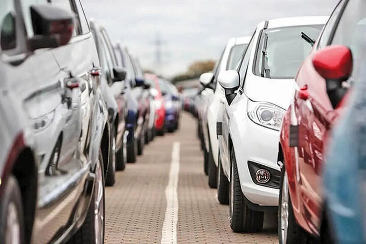 سیل فروش رتبه واردات خودرو / قیمت‌ها تا ۸۰۰ میلیون تومان رسید!