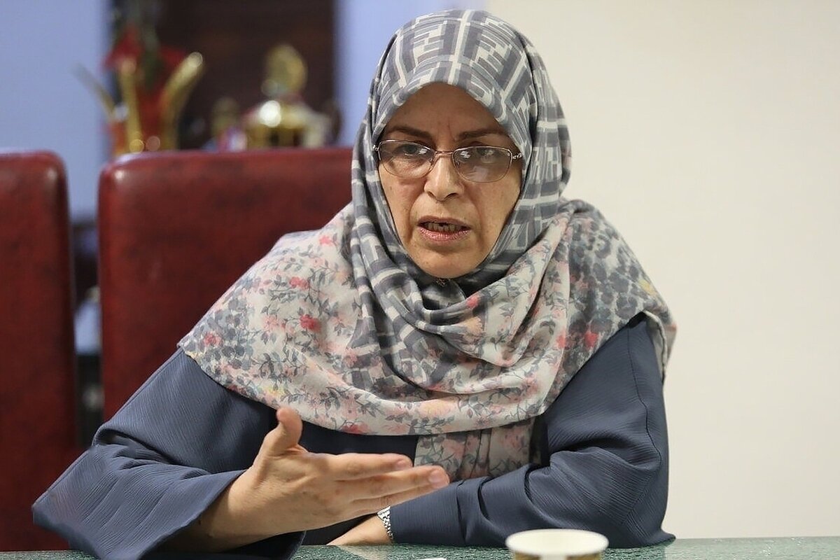 واکنش آذر منصوری به اظهارات قاسمیان: او از طرف کدام نهاد و با چه هدفی به عربستان اعزام شده است؟ واکنش آذر منصوری به اظهارات قاسمیان: او از طرف کدام نهاد و با چه هدفی به عربستان اعزام شده است؟