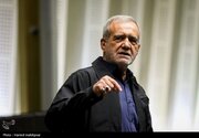 بزشكيان: فارضو العقوبات على إيران اليوم كانوا يزودون عدونا بالأسلحة الكيميائية