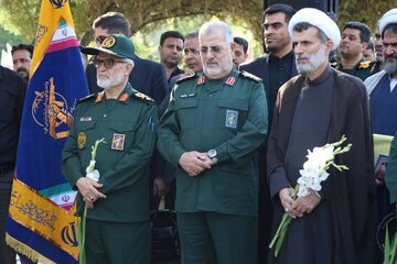 خط و نشان صریح فرمانده نیروی زمینی سپاه برای دشمنان /مشکل خاصی در مسائل مرزی و امنیتی نداریم اما... خط و نشان صریح فرمانده نیروی زمینی سپاه برای دشمنان /مشکل خاصی در مسائل مرزی و امنیتی نداریم اما...