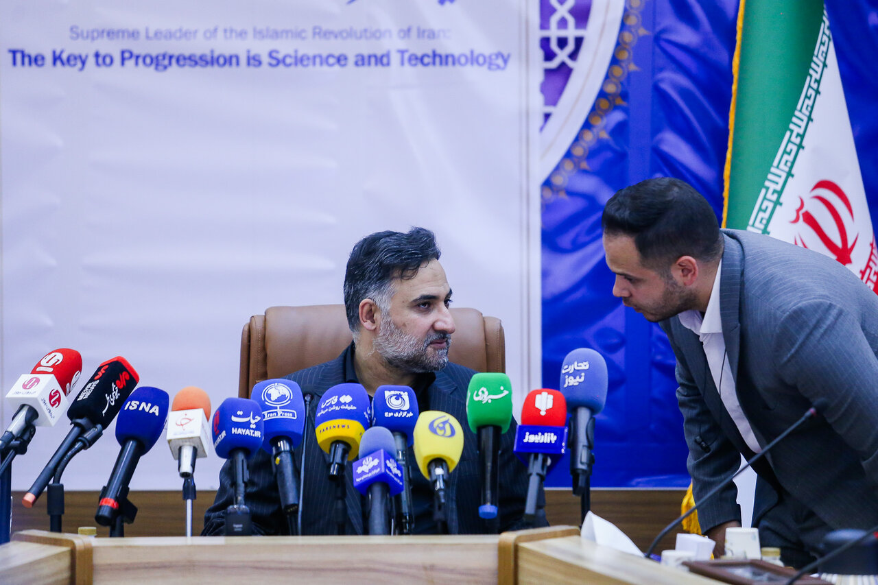 دهقانی: ما به مدیر جوان نیازمندیم/ رویداد برنامه ملی توسعه و حمایت از غزالهای دانشبنیان/ عکس